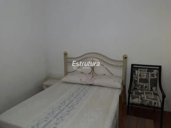 Imagem Casa 3 dormitórios à venda Centro Santa Maria/RS