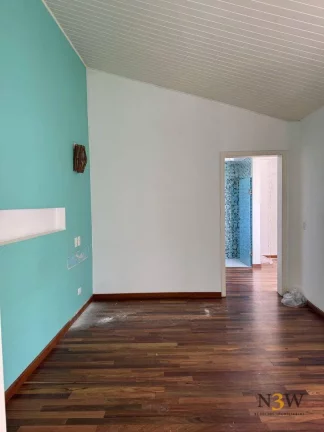 Imagem Casa à venda no Alto de Pinheiros São Paulo SP com 2 suítes, 2 vagas de garagem e 200m².