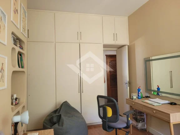 Imagem Apartamento de 4 Quartos à Venda em Copacabana – Conforto e Localização