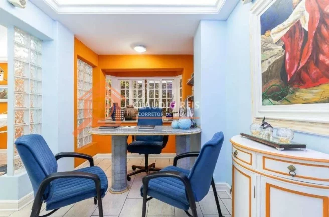 Imagem Casa com 4 Quartos à venda, 220m² - Jardim Paulistano