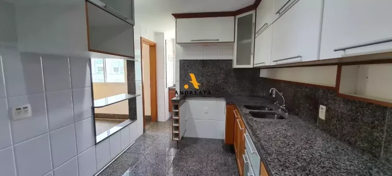 Imagem Barra da Tijuca - Condomínio Península - Alugo Maravilhoso apto de 160m² com 4qts e 2 suítes - 3 vagas - Valor R$11.500,00