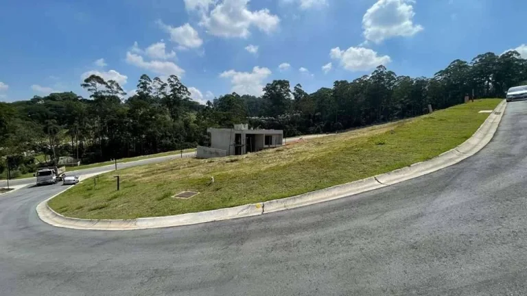 Imagem Cond. Quinta dos Lagos - Lote 522,67m² no miolo do condo!