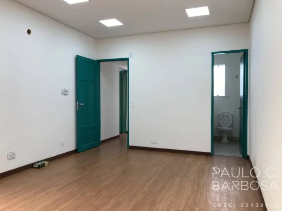 Imagem Pinheiros conjunto em sobreloja - 6 Salas - 3 Vagas - 130m²