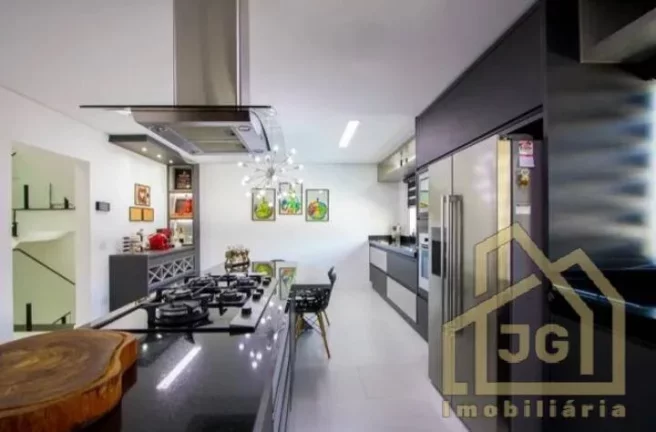 Sobrado com 3 Quartos à Venda, 400 m² em Vila Pires - Santo André