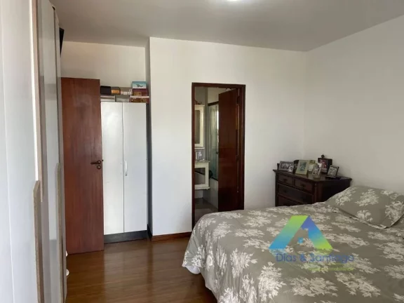 Imagem RUDGE RAMOS Apartamento 127 M², 3 dormitórios 1 suíte, 2 vagas ótima localização e valor !!