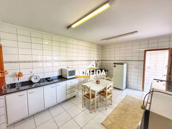 Imagem Casa com 3 dormitórios para alugar, 362 m² por R$ 3.783,00 - Assistência - Rio Claro/SP