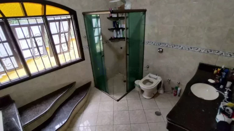 Imagem Casa para locação no condomínio Colonial Village em Caucaia do Alto, Cotia - SP | Batelli Imóveis