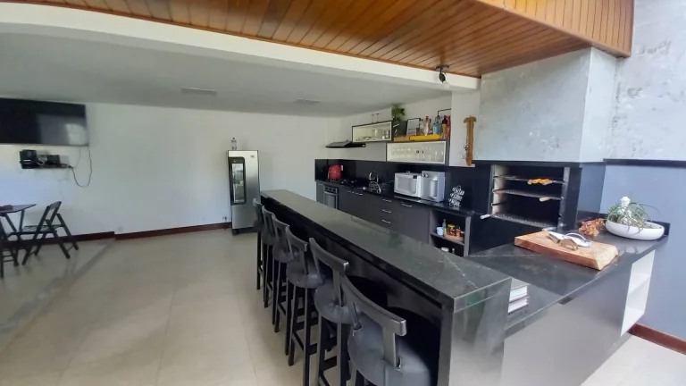 Imagem Casa de alto padrão no bairro Braunes - Nova Friburgo