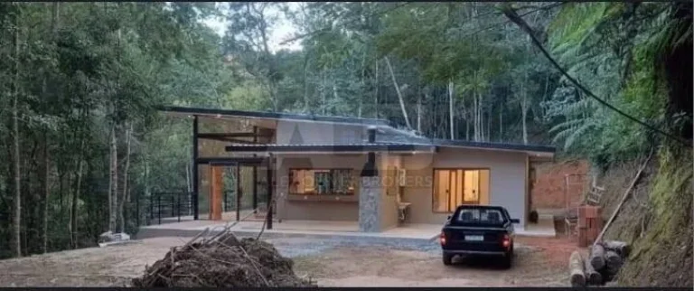 Imagem Casa à venda em Araras, 3 Suítes, 150m2 área construída e 5000m2 de terreno