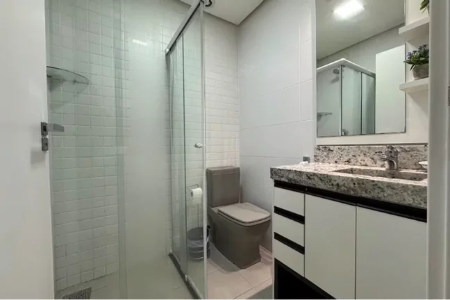 Imagem Apartamento à venda em Porto Alegre, Menino Deus, com 1 quarto, 61,48m2