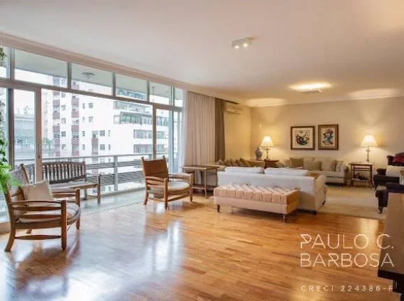 Imagem Santa Cecília Venda - 4 dormitórios (2 suítes) - 2 vagas - 270 m²