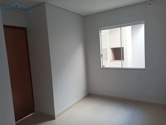 Imagem Casa nova com 2 dormitórios a venda no Pinheirinho.