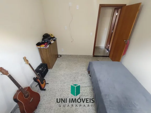 Imagem Linda e ampla casa à venda em Nova Guarapari, 10 minutos a pé da Praia de Peracanga e Bacutia.