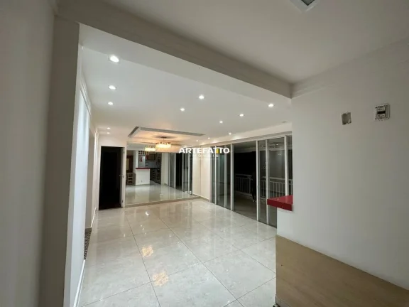 Imagem Lindo Apartamento Reformado110m2 com 3 suites e 2 vagas