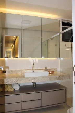 Imagem Apartamento pronto para morar, 3 dormitórios à venda por R$ 1.590.000,00 - Edifício LA MADELEINE - Fátima - Teresina/PI