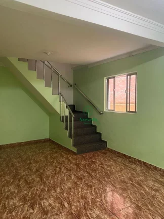 Imagem Sobrado com 3 dormitórios à venda, 298 m² por R$ 500.000,00 - Jardim Adriana - Guarulhos/SP