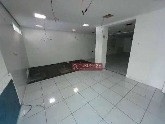 Imagem Sobrado com 3 dormitórios para alugar, 250 m² por R$ 3.496,11/mês - Jardim Santa Mena - Guarulhos/SP
