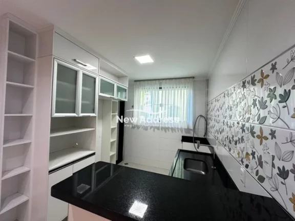 Imagem Surpreendente casa de 4 andares à venda em condomínio fechado no Retiro do Congo - Vila Velha