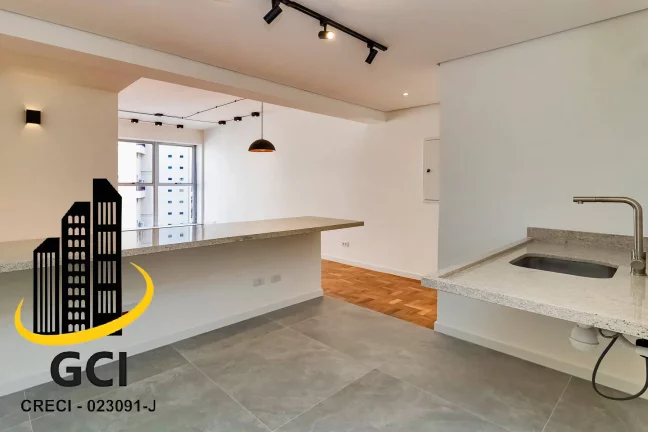 Imagem Reformadíssimo apto de 87m² com 2 dormitórios e 1 vaga na Rua Homem de Melo