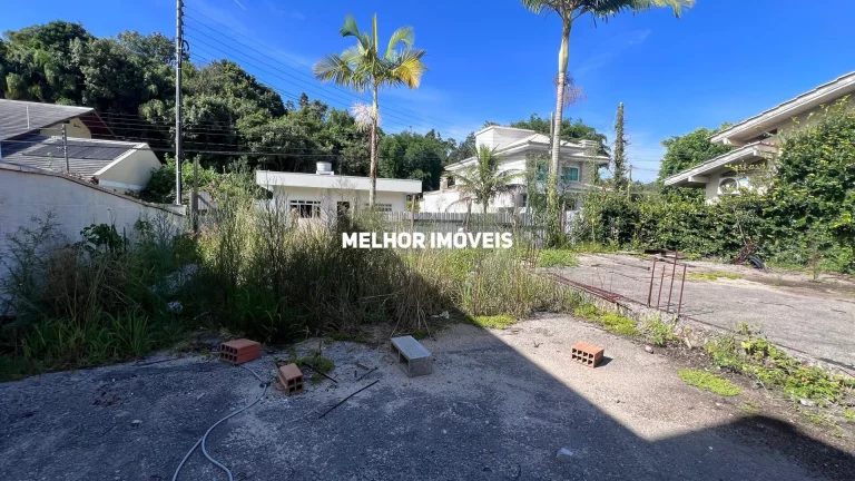 Imagem Terreno a venda no Condomínio Residencial Ariribá com 325 m² em Balneário Camboriú