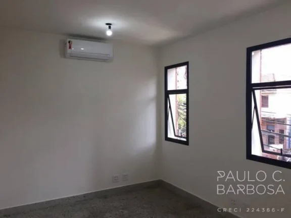 Imagem Sobrado Comercial com renda compatível - 271,5m²
