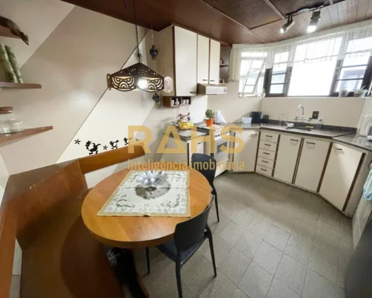 Imagem SOBRADO NO BAIRRO SAGUAÇÚ AVERBADO COM 255 M2 ÁREA CONSTRUIDA Excelente sobrado no bairro Saguaç...