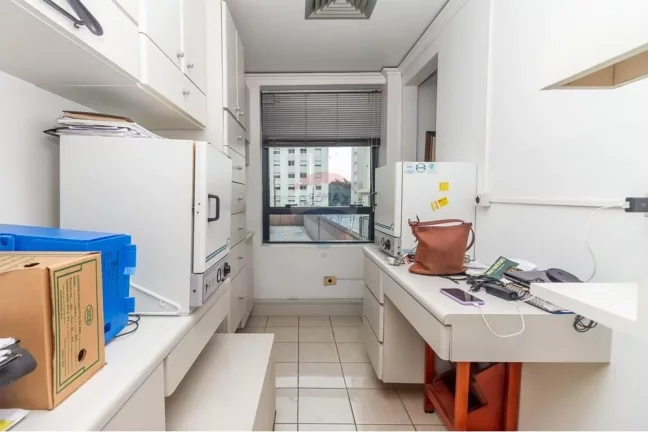 Imagem Conjunto Comercial Mobiliado com 30m² no Jardim Paulista