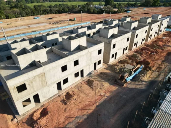 Imagem Casa / Sobrado para Venda em Paulínia, Saltinho, 2 dormitórios, 1 banheiro, 2 vagas