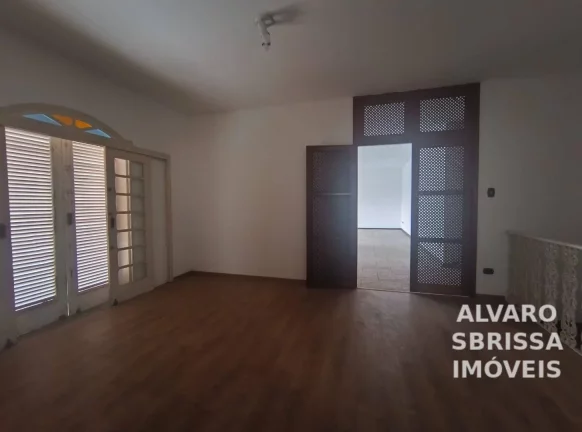 Imagem Casa Comercial ou Residencial com 4 dormitórios 4 salas amplas 615 m2 à venda no B Brasil perfeita para escritórios clínicas consultórios