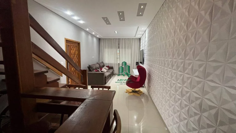 Imagem Sobrado com 4 dormitórios à venda, 216 m² por R$ 901.000,00 - Jardim Adriana - Guarulhos/SP