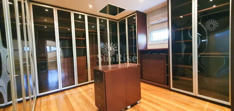 Imagem Casa à venda Tamboré 3 esquina - 900m² AC - 1.000m² T - R$19.990.000 | Alphaville - Santana de Parnaíba-SP