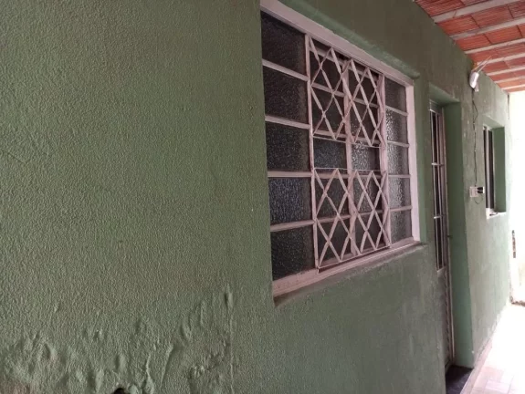 Imagem Casa com 4 dormitórios à venda, 110 m² por R$ 250.000,00 - Vila Ferreira - Itaquaquecetuba/SP