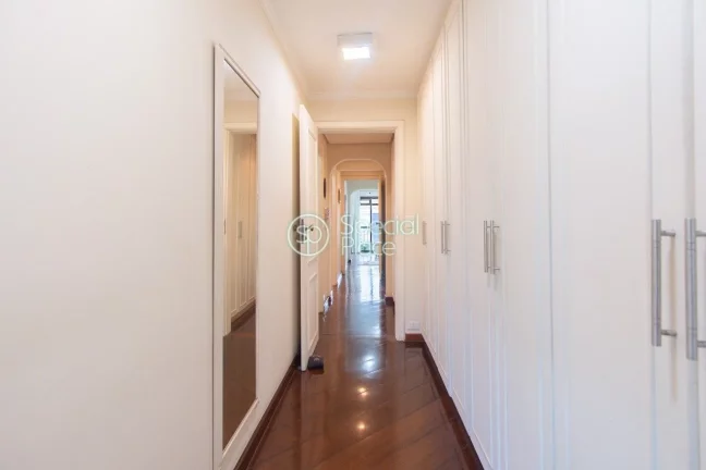 Imagem Excelente apartamento no alto de Santana. São 146m² de área privativa, 3 suítes, living para doi...