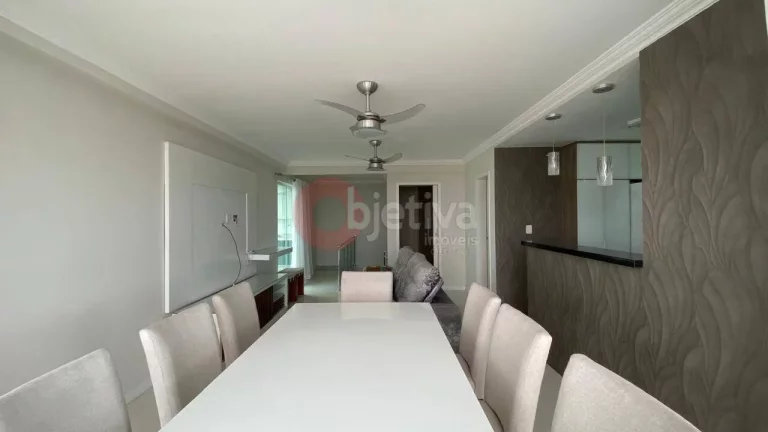 Imagem Cobertura duplex, 4 quartos, mobiliada, Praia do Forte - Cabo Frio