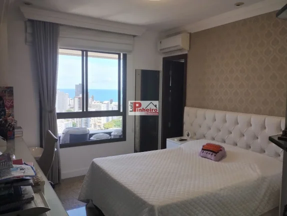 Foto do imóvel: Apartamento na Graca com 4 Suites