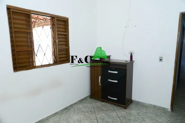 Imagem Casa para Venda em Limeira, Jardim Residencial Recanto Alvorada, 4 dormitórios, 1 suíte, 2 banheiros, 2 vagas