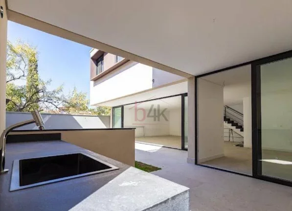 Imagem Casa em condomínio no Jardim Cordeiro,