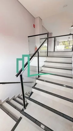 Imagem BARRACÃO Á VENDA NA AV AVENIDA PAULINO PUCCI EM FRANCA/SP - 240m² de terreno e 220m² de construção - Piso térreo com salão amplo, 02 banheiros mais
