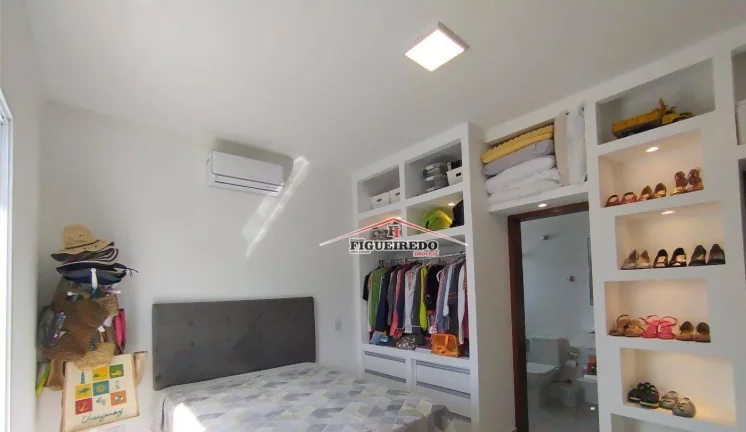 Imagem Sobrado à venda, 325 m² por R$ 2.100.000,00 - Jardim Peruíbe - Peruíbe/SP