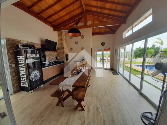 Imagem Casa de Condomínio em Chácara amoreira - Tatuí