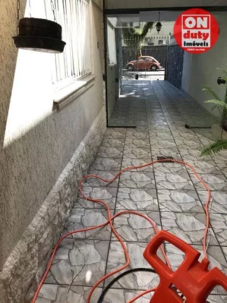 Imagem Sobrado à venda, 200 m² por R$ 1.950.000 - Ponta da Praia - Santos/SP