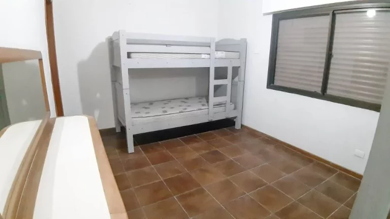 Imagem APARTAMENTO MOBILIADO, COM 190,00 M² DE ÁREA ÚTIL, 3 SUÍTES SENDO 1 MASTER E VAGA DE GARAGEM