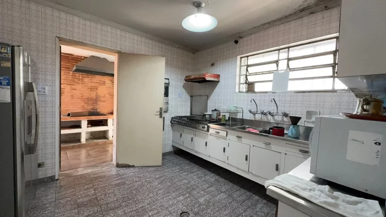 Imagem Ativo Jardim Europa: Casa para Reforma Total Terreno 336m²