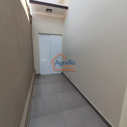 Imagem Casa à venda no bairro Jardim Maria Mendes - Mogi Guaçu/SP
