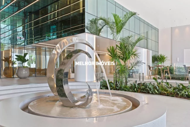 Imagem One Tower apartamentos amplos na beira-mar na Avenida Atlântica em Balneário Camboriú.