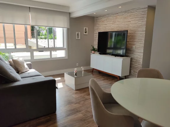 Imagem Apartamento de 3 Dormitórios 1 suite com box, no Bairro Tristeza