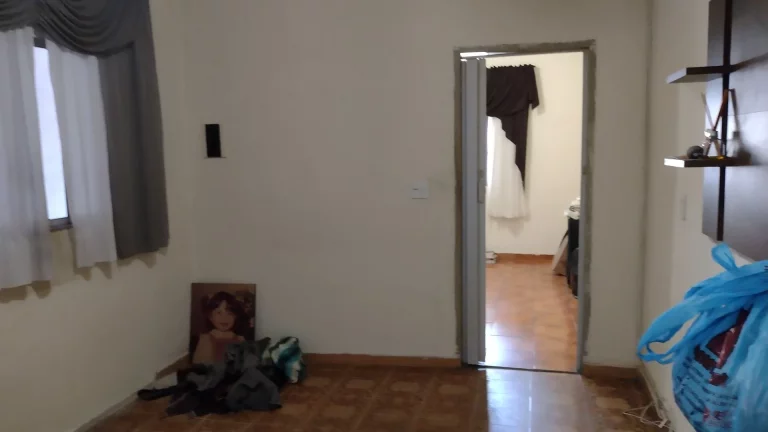 Imagem IMOVEL SOBRADO COM TRÊS MORADIAS PARA RENDA EXTRA