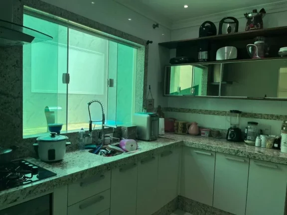 Imagem Sobrado com 5 dormitórios à venda, 300 m² por R$ 1.200.000,00 - Jardim Quaresmeira - Suzano/SP