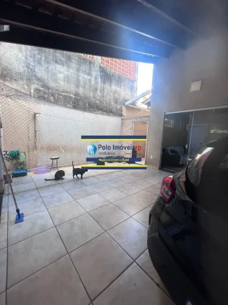 Imagem Casa térrea R$ 330.00 bairro Presidente Dutra 2, garagem coberta 2 carros, 3 quartos sendo 1 suíte, 2 banheiros, Ribeirão Preto - SP