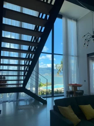 Imagem Sobrado com 5 dormitórios à venda, 529 m² por R$ 4.500.000,00 - Cigarras - São Sebastião/SP
